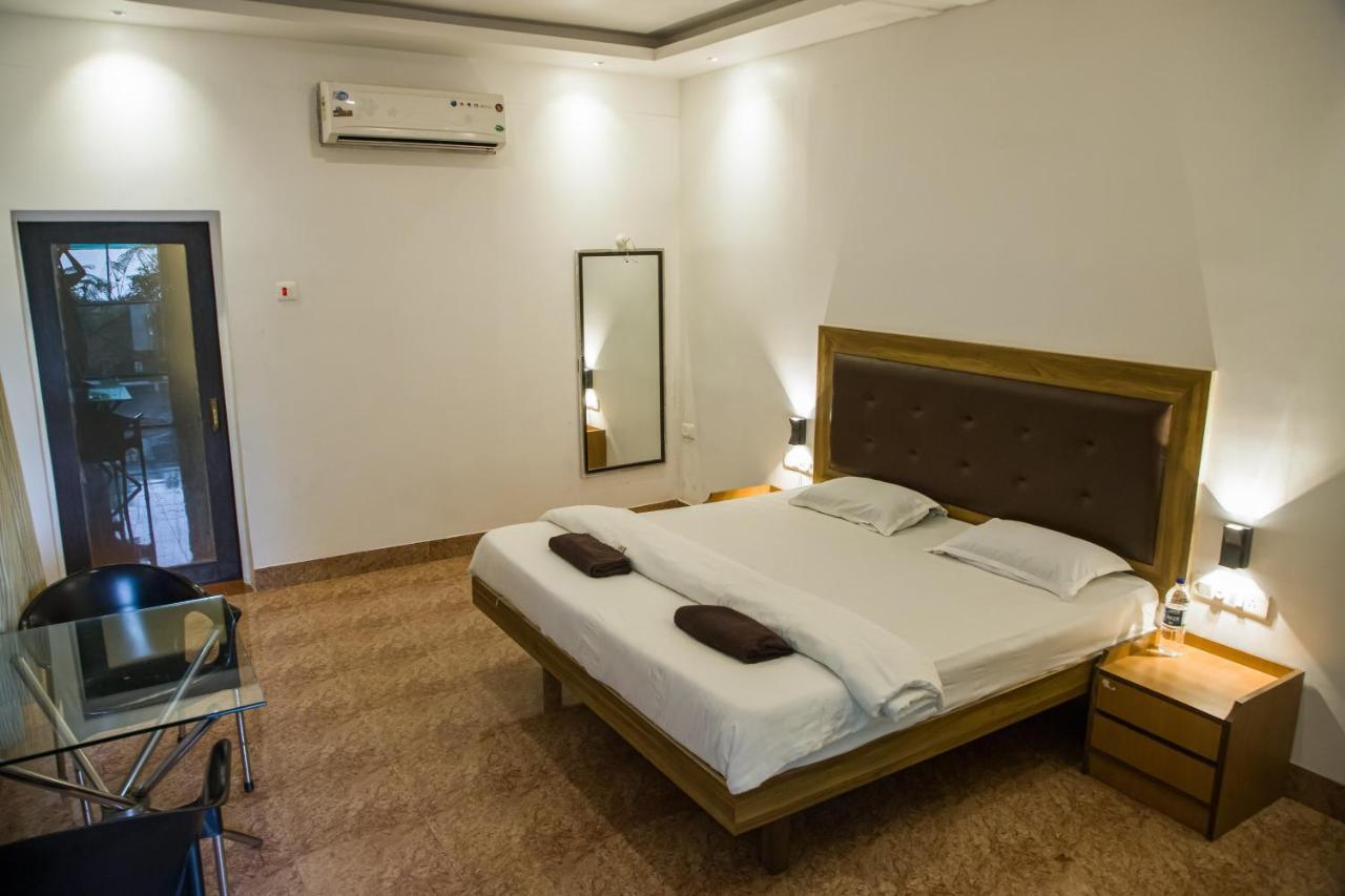 Sanidhya Beach Resort Alībāg Extérieur photo
