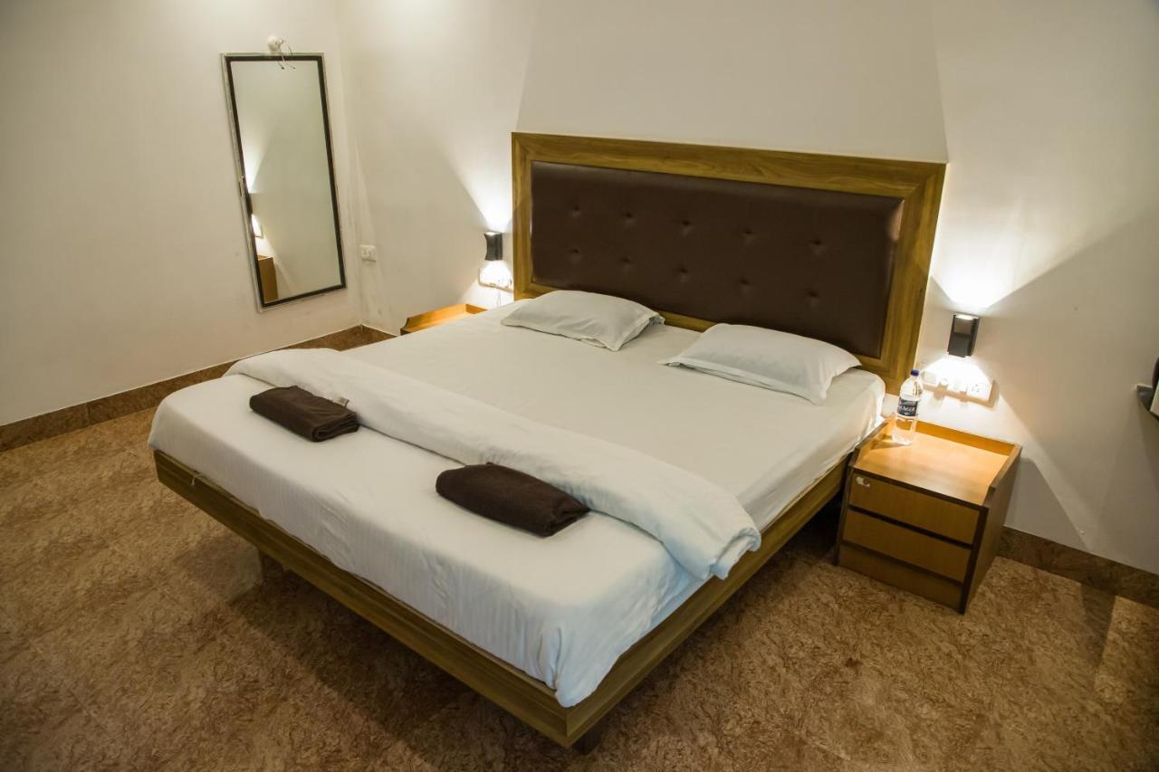 Sanidhya Beach Resort Alībāg Extérieur photo